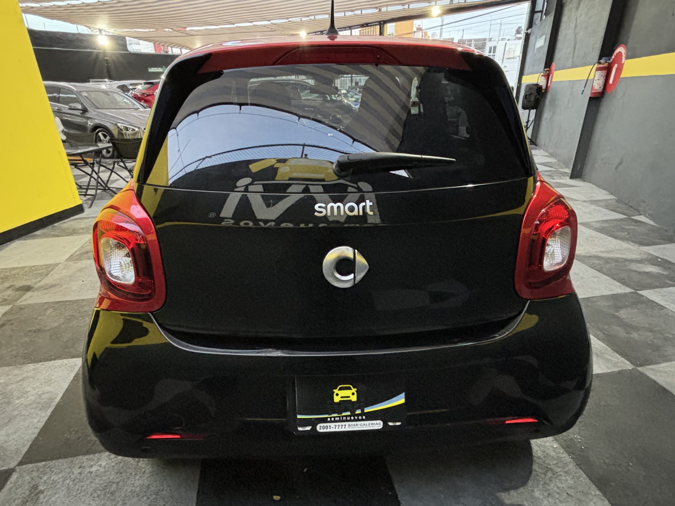 Smart Forfour 2017 PASSION TURBO Automático Negro