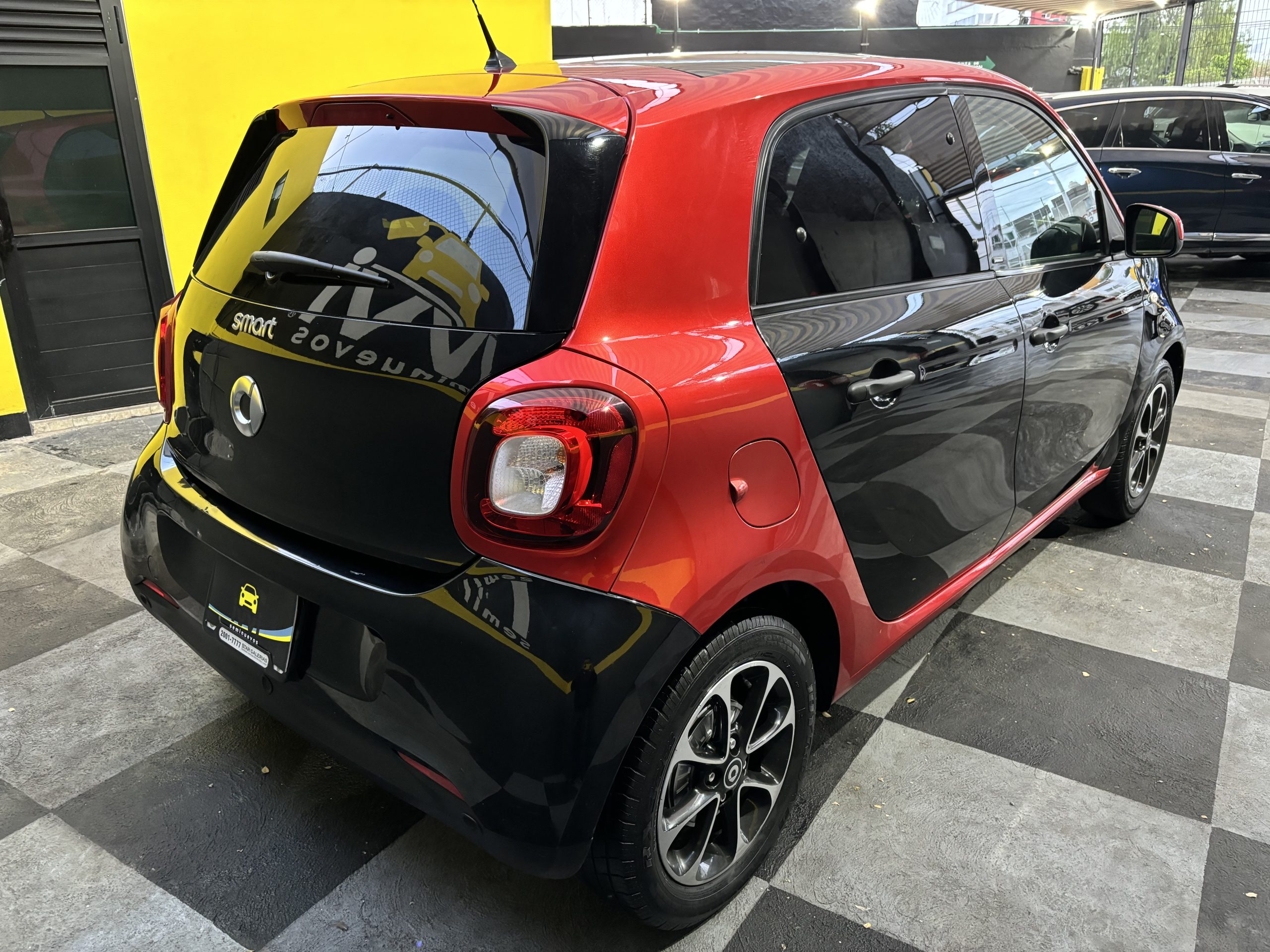 Smart Forfour 2017 PASSION TURBO Automático Negro