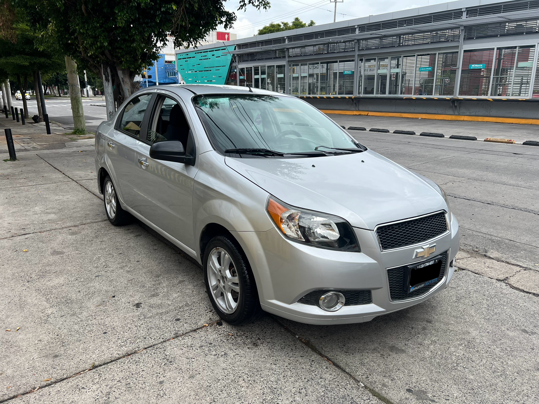 Chevrolet Aveo 2017 LTZ Automático Gris