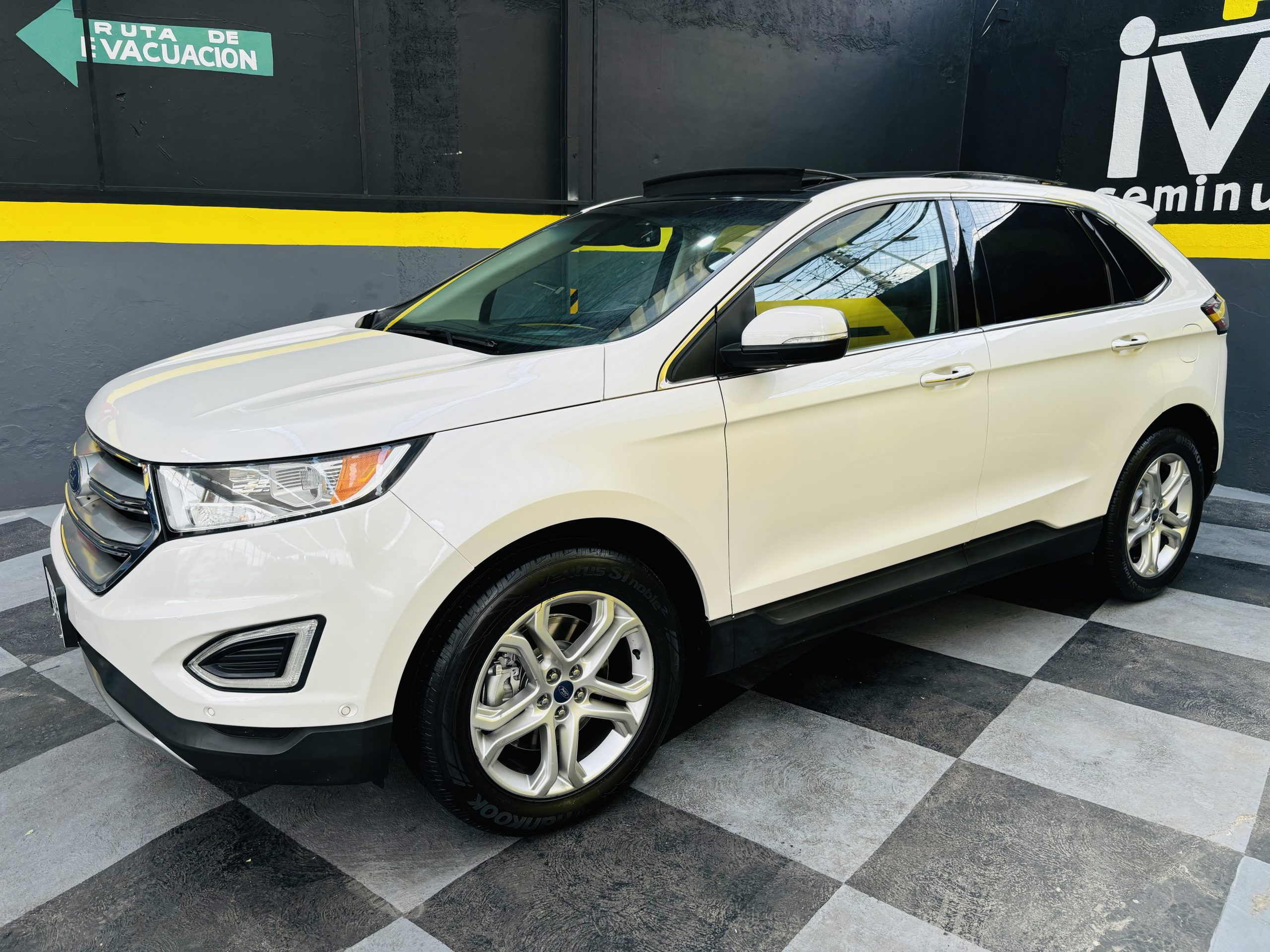 Ford Edge 2015 TITANIUM NACIONAL Automático Blanco