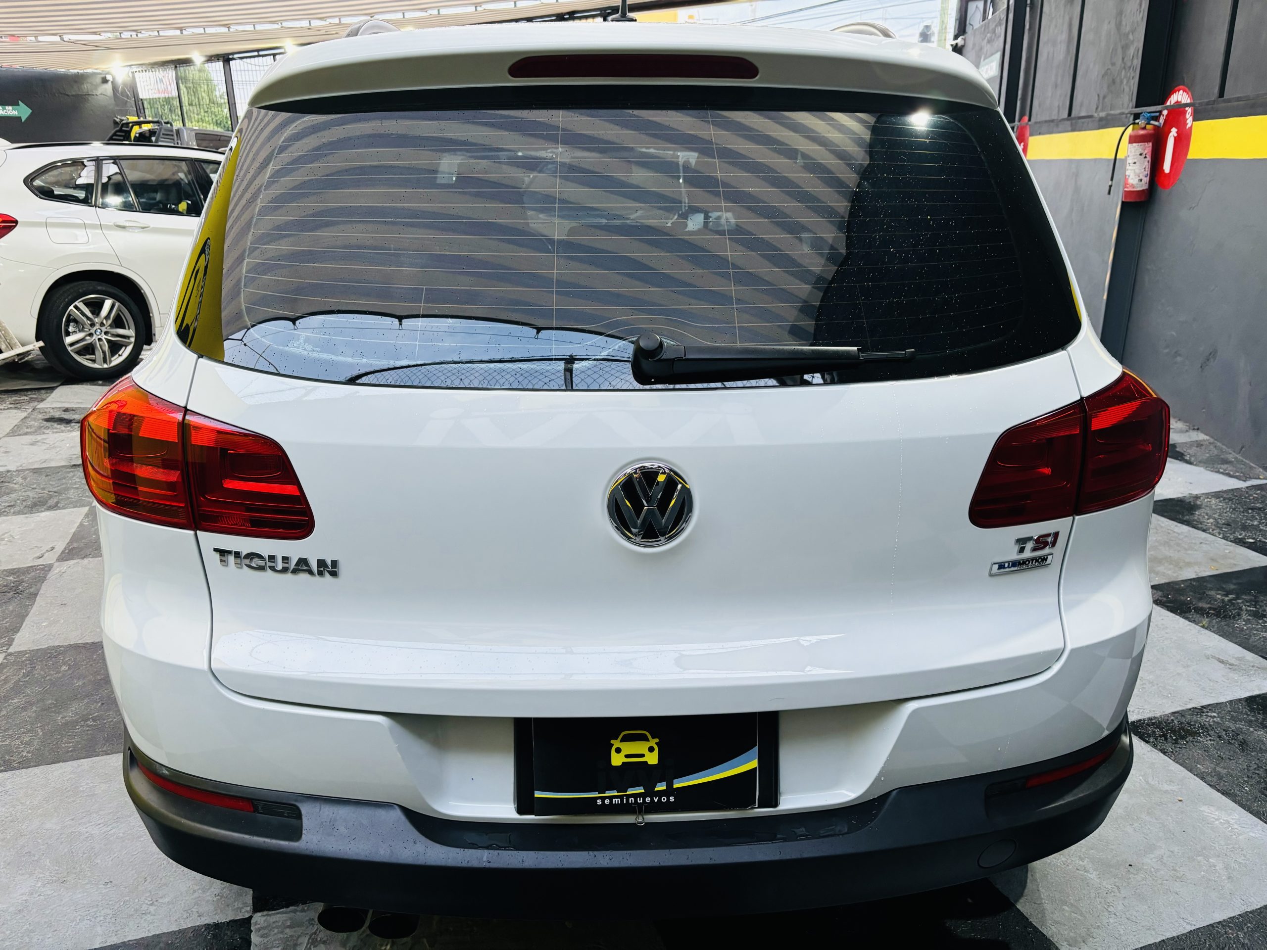 Volkswagen Tiguan 2017 Sport 1.4T Automático Blanco