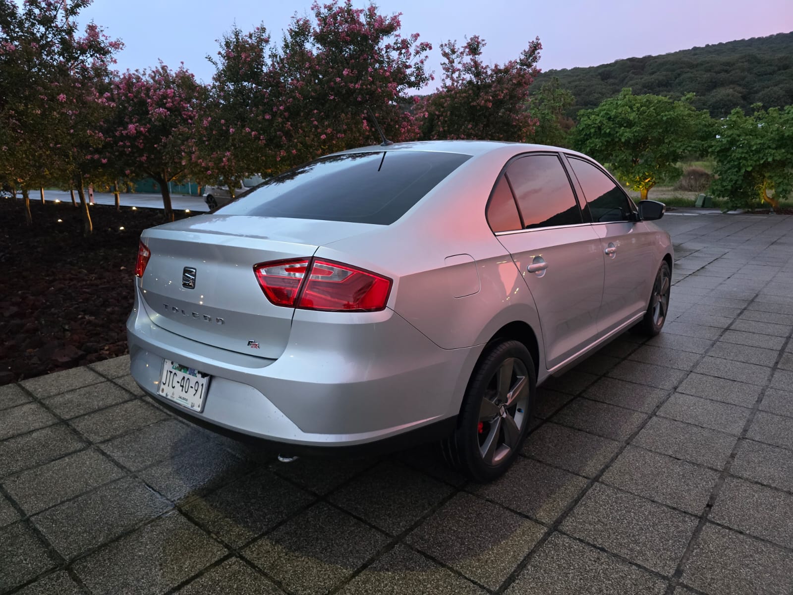 Seat Toledo 2018 fr line 1.0 Manual Gris