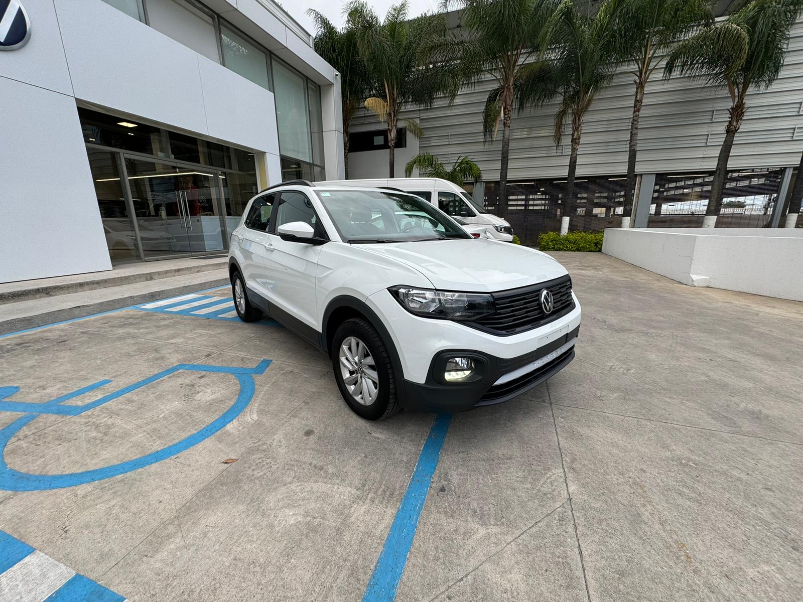 Volkswagen T-Cross 2023 Trendline Automático Blanco