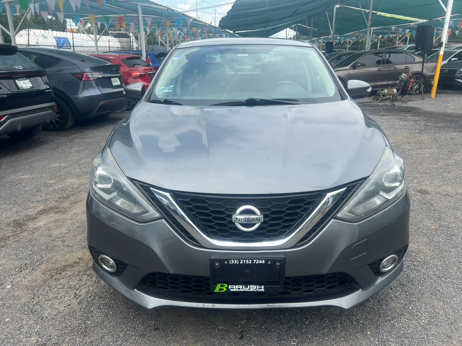 Nissan Sentra 2017 EXCLUSIVE NAVI Automático Plata