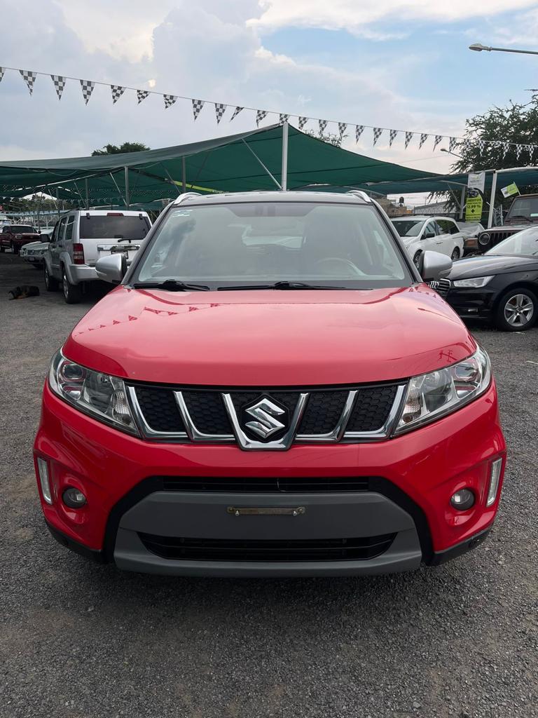 Suzuki Vitara 2018 BOOSTERJET Manual Rojo