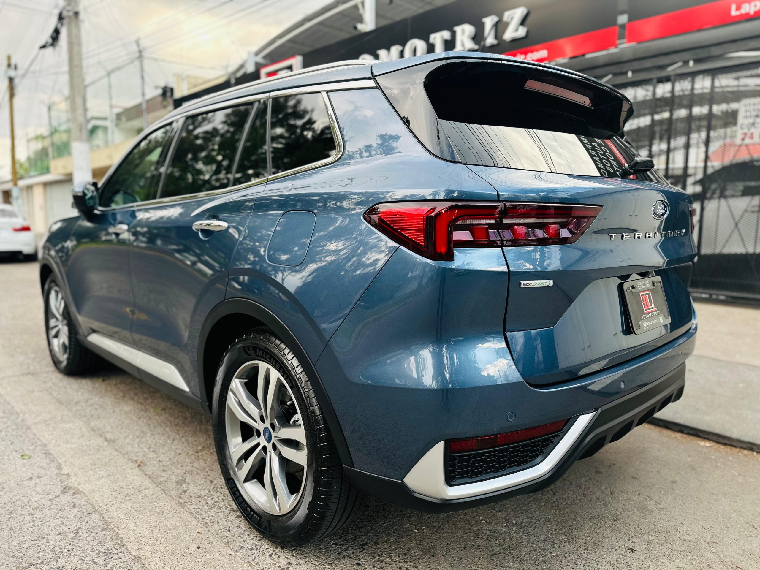 Ford Territory 2023 Titanium Automático Azul