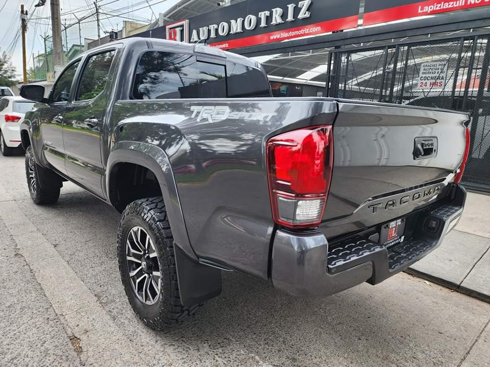 Toyota Tacoma 2019 Trd Sport 4x2 Automático Gris