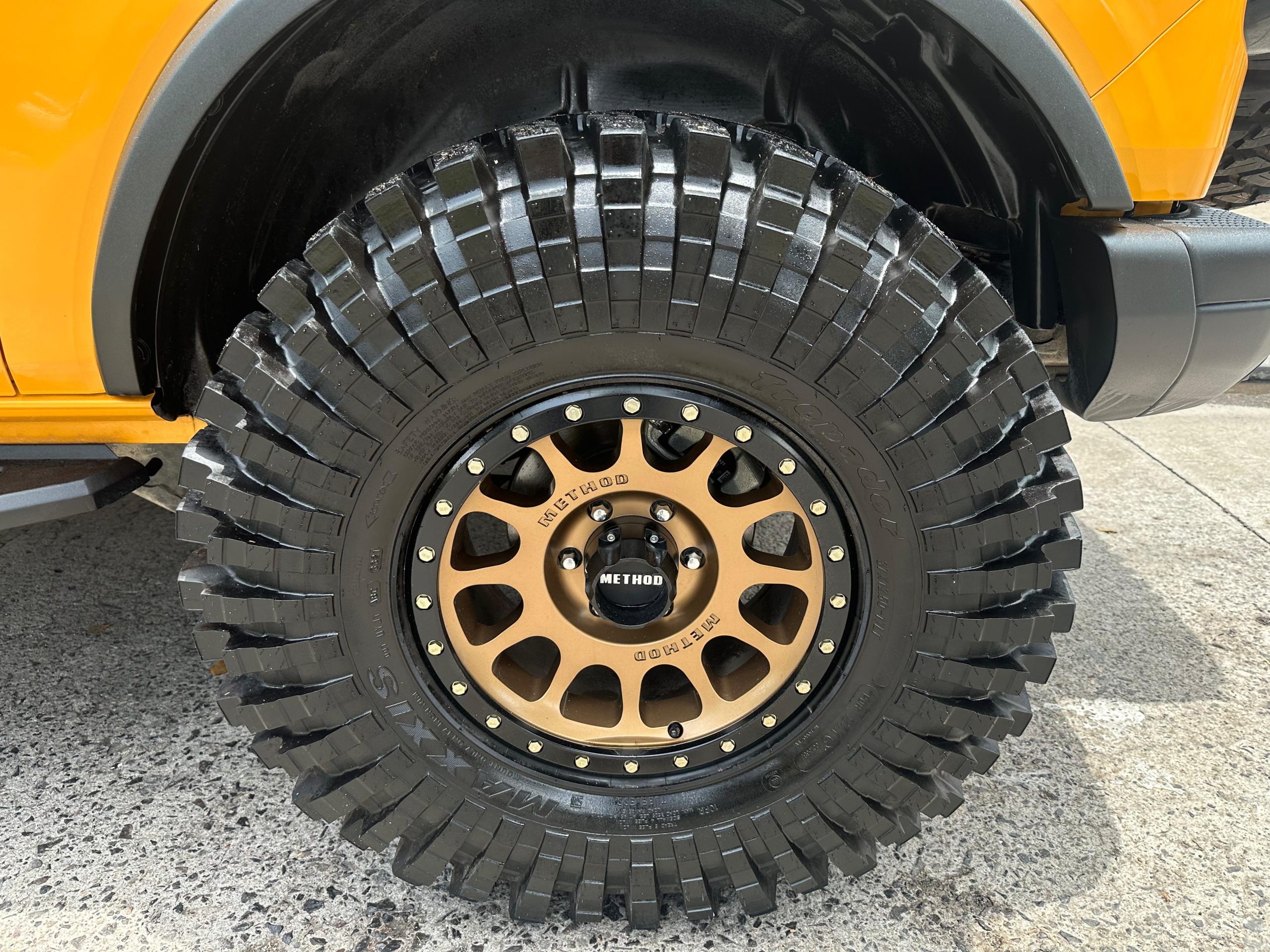 Ford Bronco 2021 Badlands Automático Amarillo