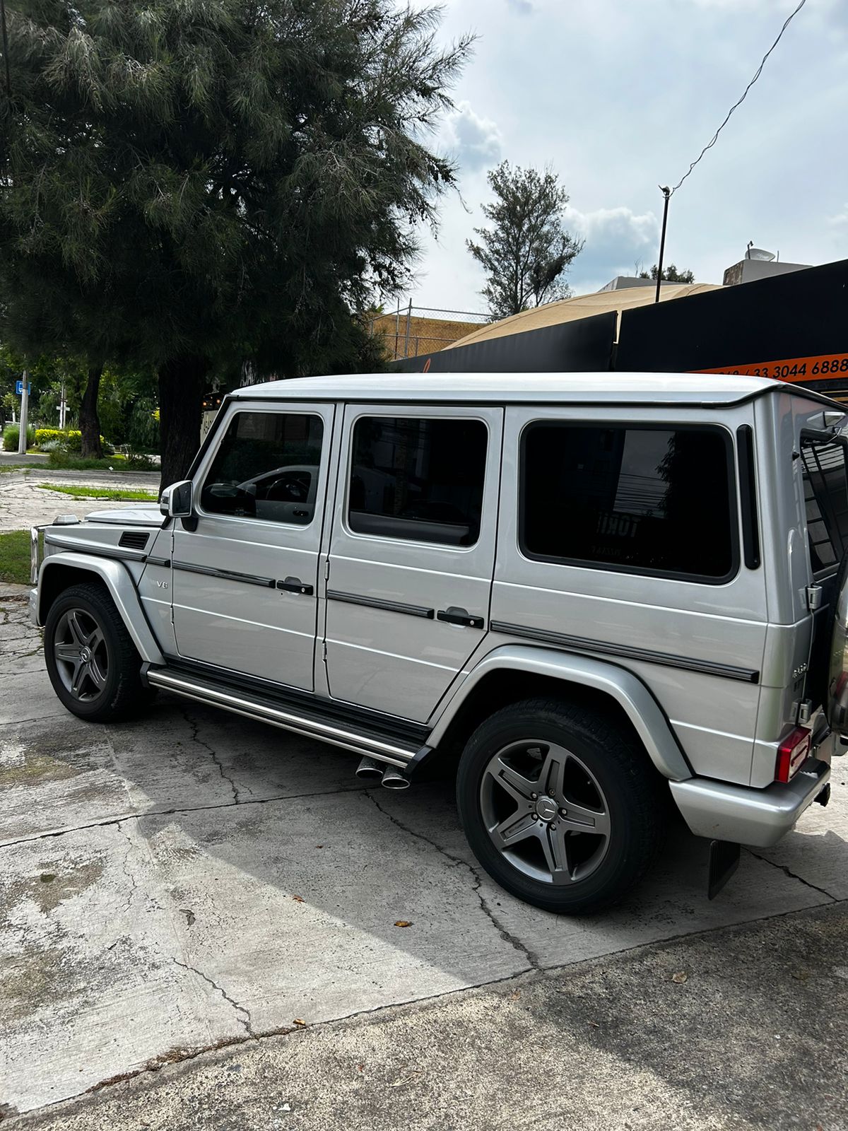 Mercedes-Benz Clase G 2016 500 L Automático Plata