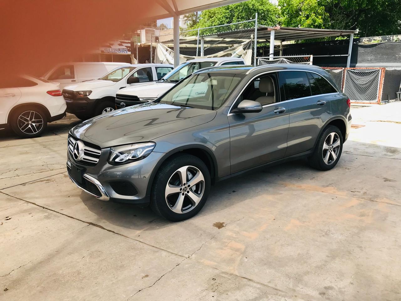 Mercedes-Benz Clase GLC 2019 GLC300 SPORT Automático Gris
