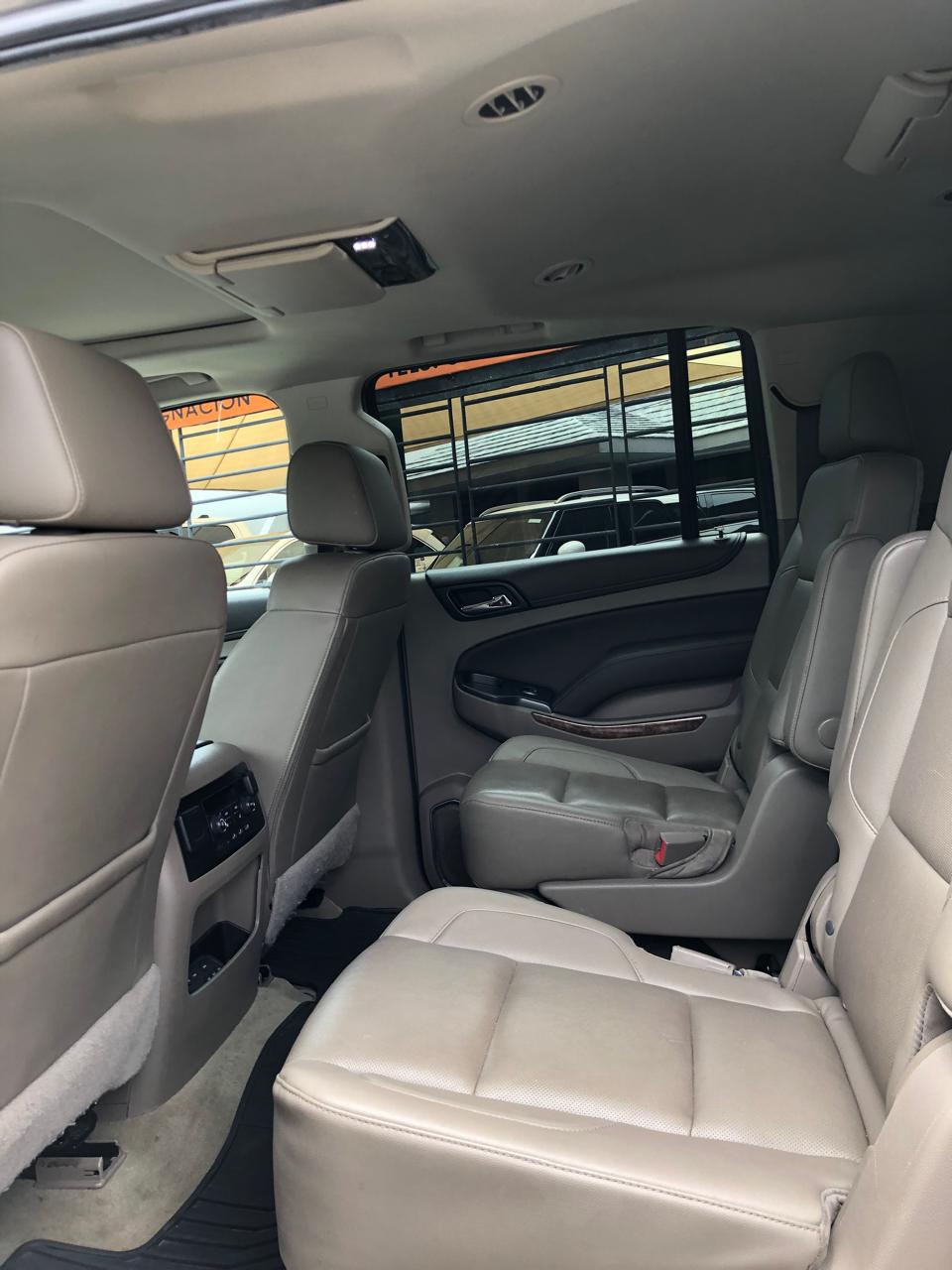 Chevrolet Suburban 2018 PREMIER Automático Gris