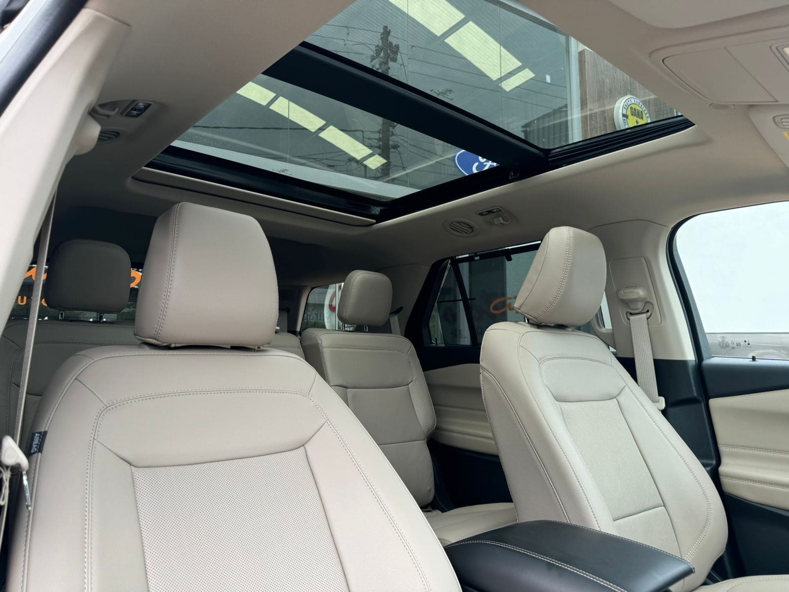 Ford Explorer 2024 Limited Automático Blanco
