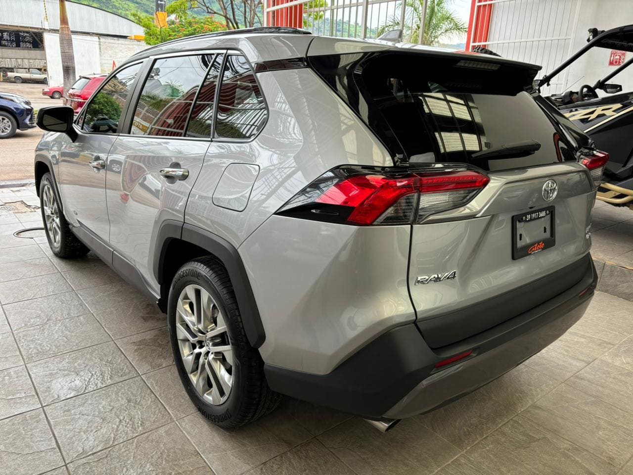 Toyota Rav4 2021 Limited Automático Plata