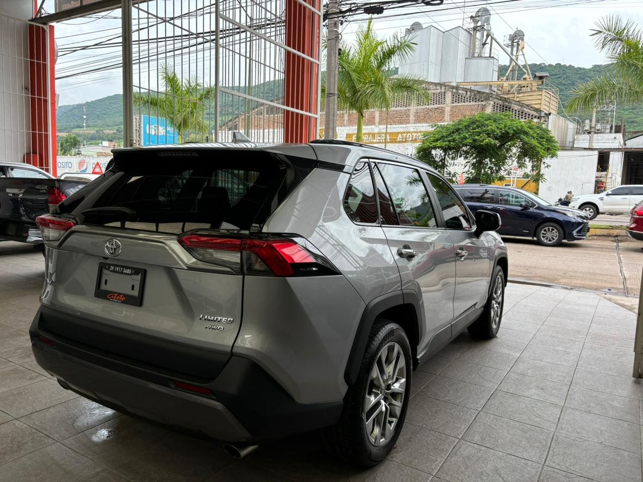 Toyota Rav4 2021 Limited Automático Plata
