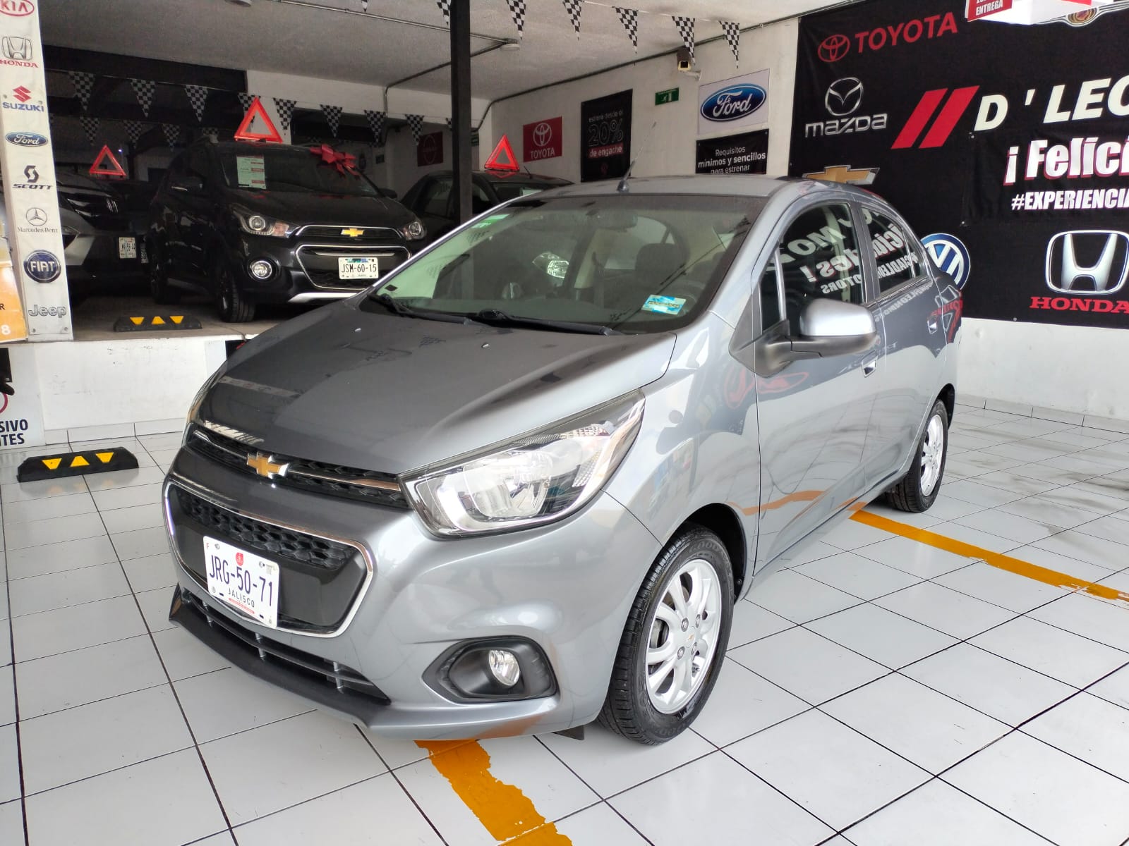 Chevrolet Beat 2019 ltz Manual Gris