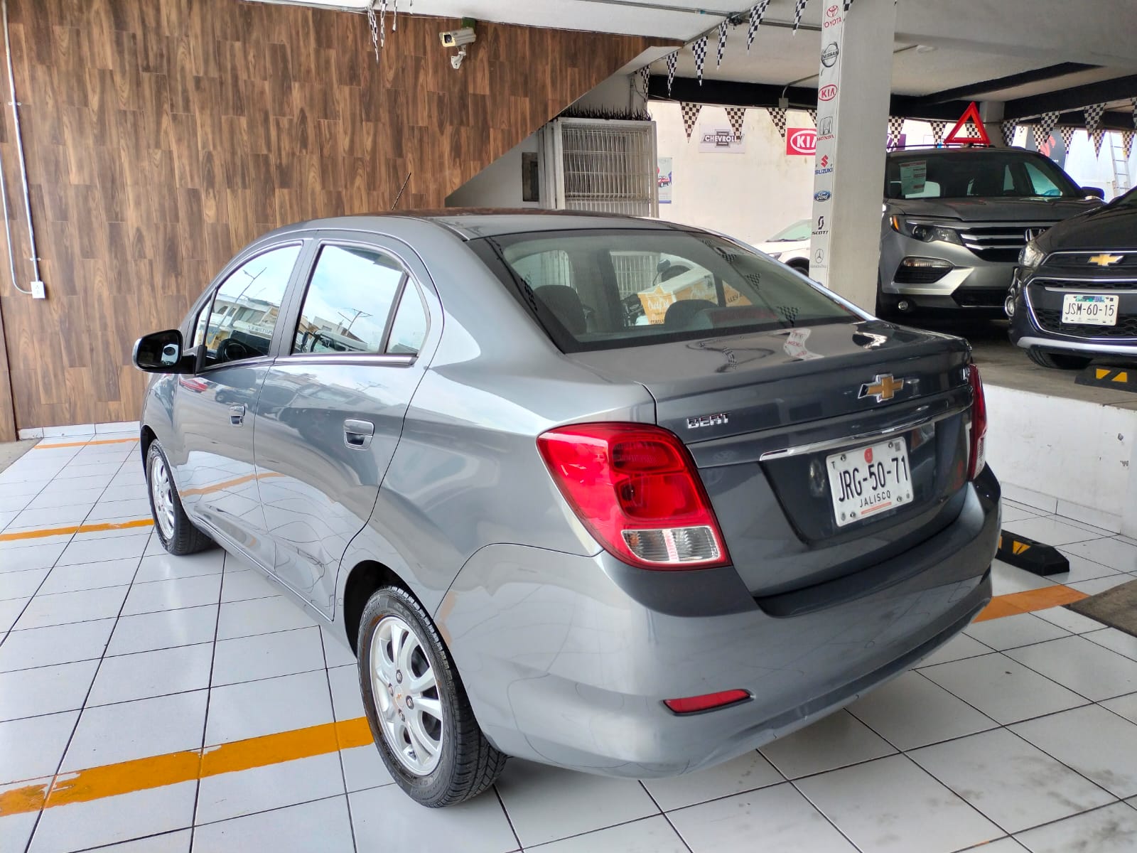 Chevrolet Beat 2019 ltz Manual Gris