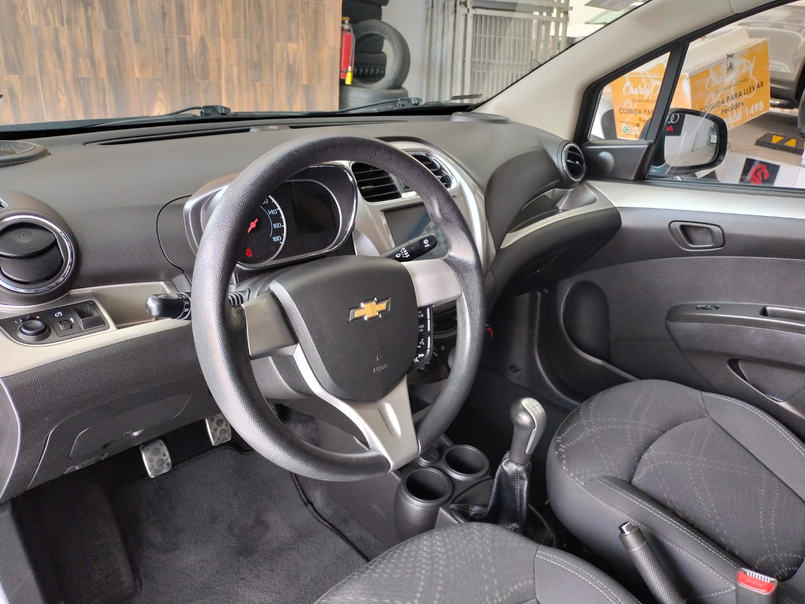 Chevrolet Beat 2019 ltz Manual Gris