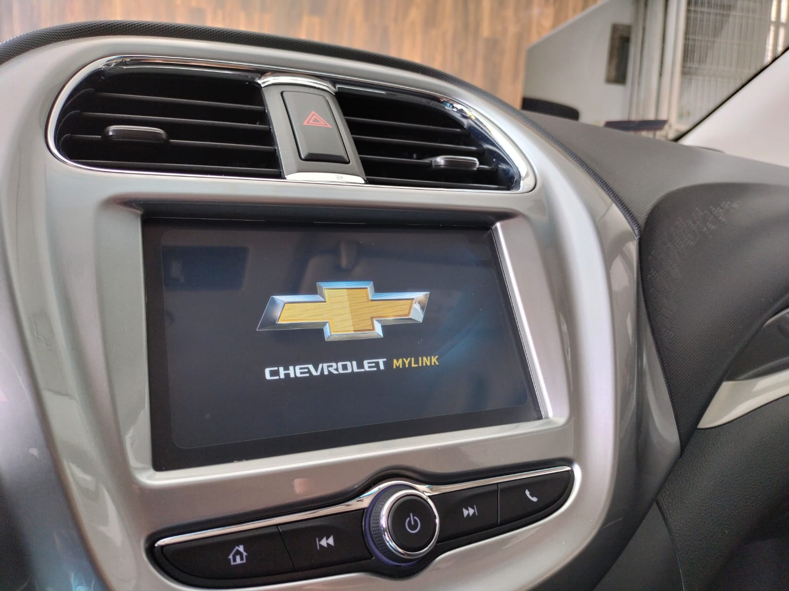 Chevrolet Beat 2019 ltz Manual Gris