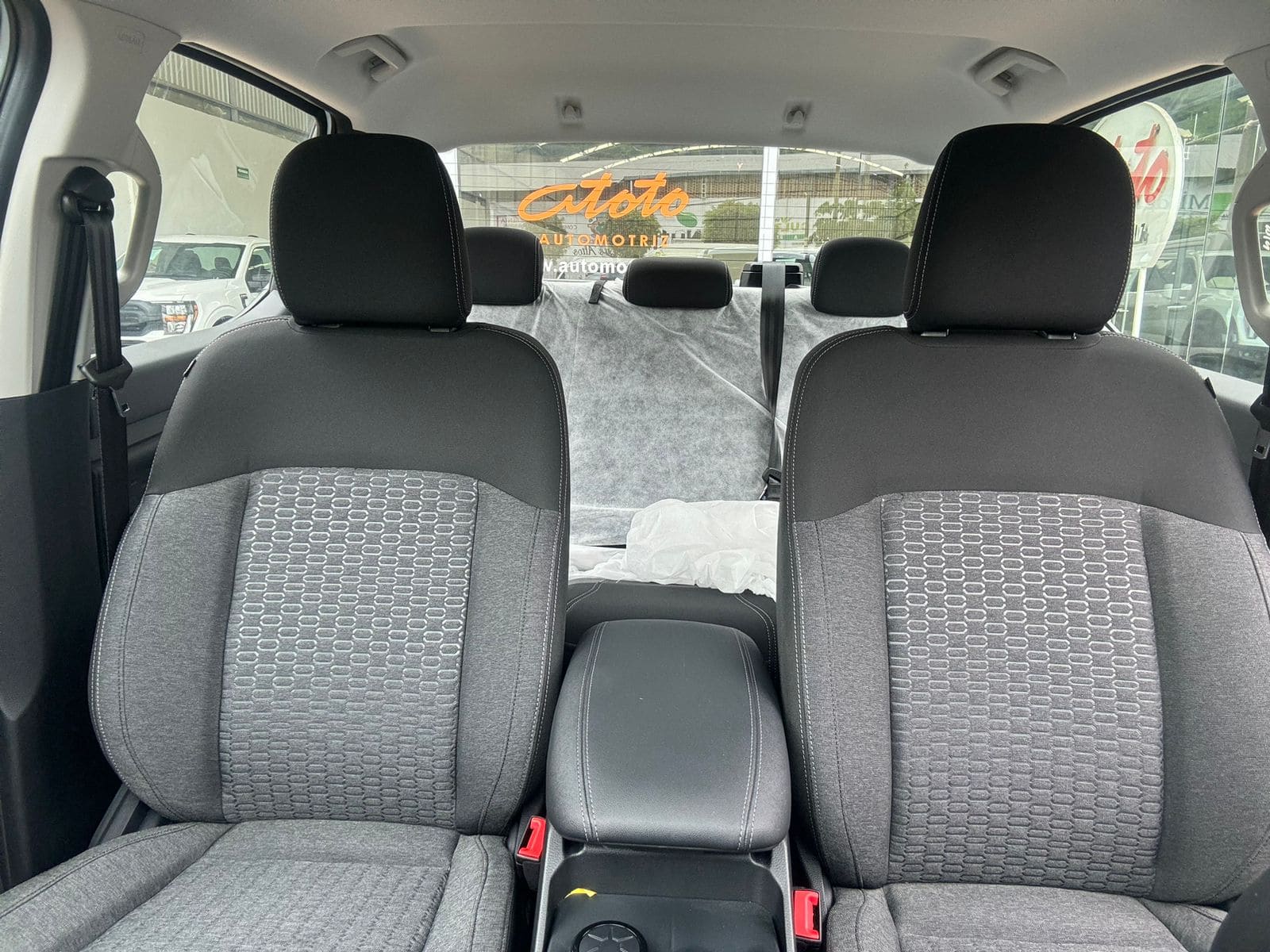 Ford Ranger 2024 XLT Automático Blanco