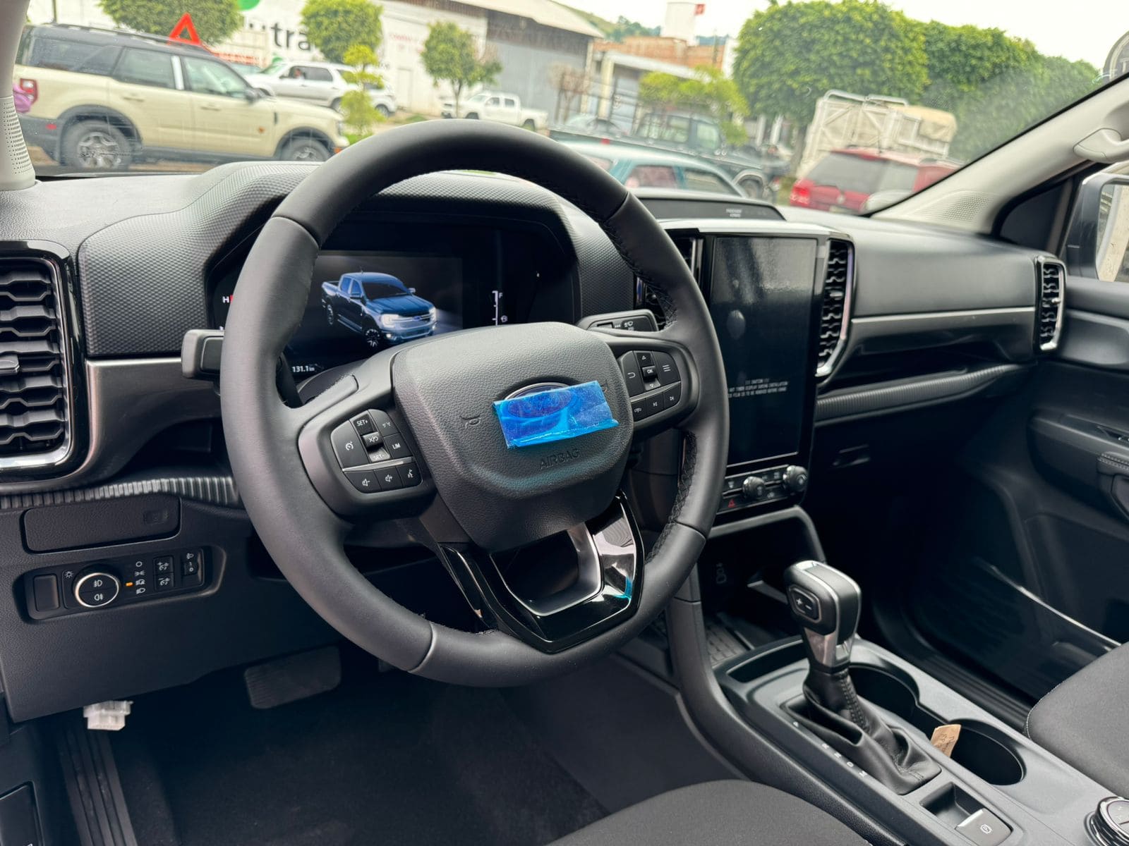 Ford Ranger 2024 XLT Automático Blanco