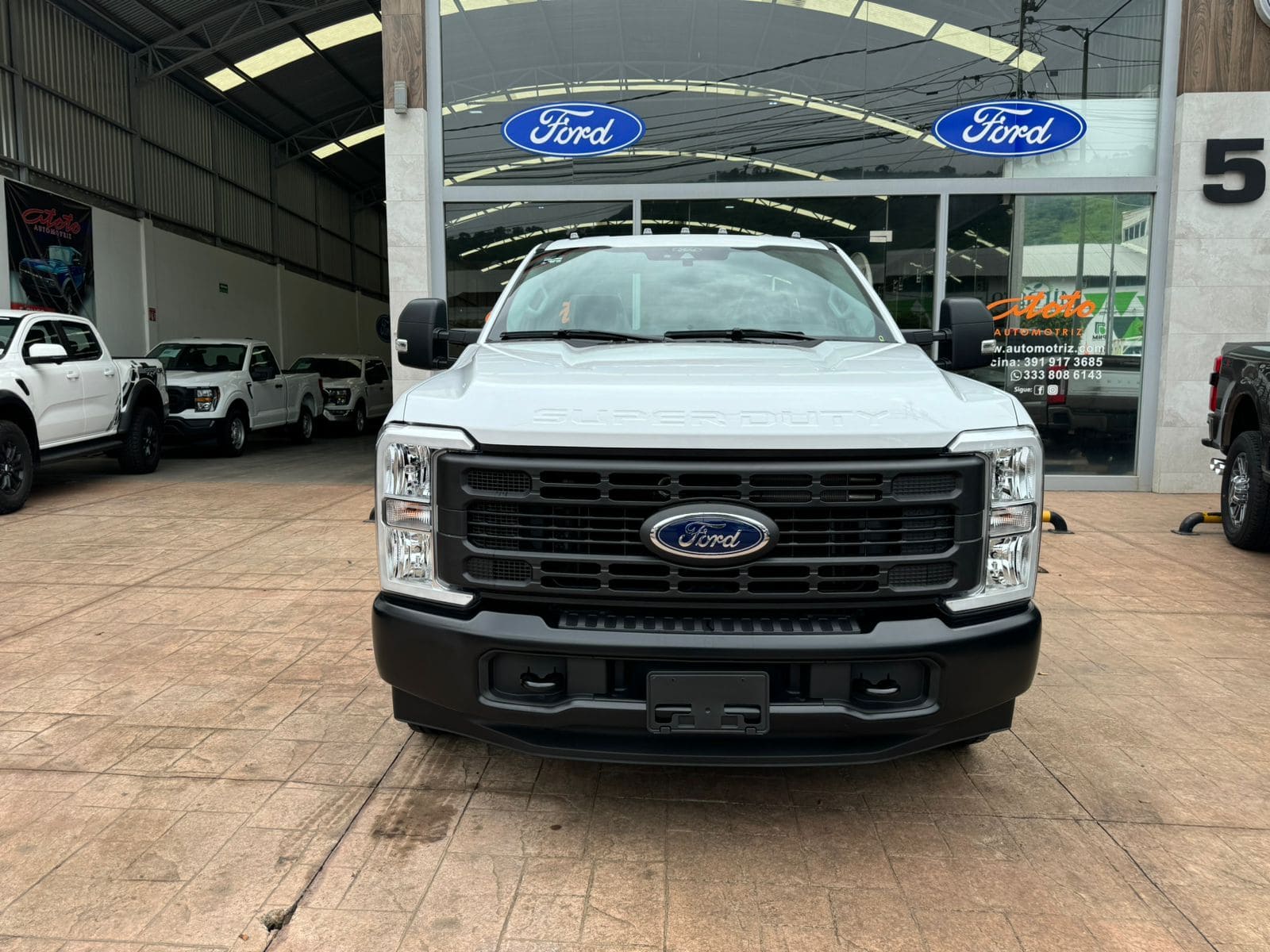 Ford F350 Super Duty 2024