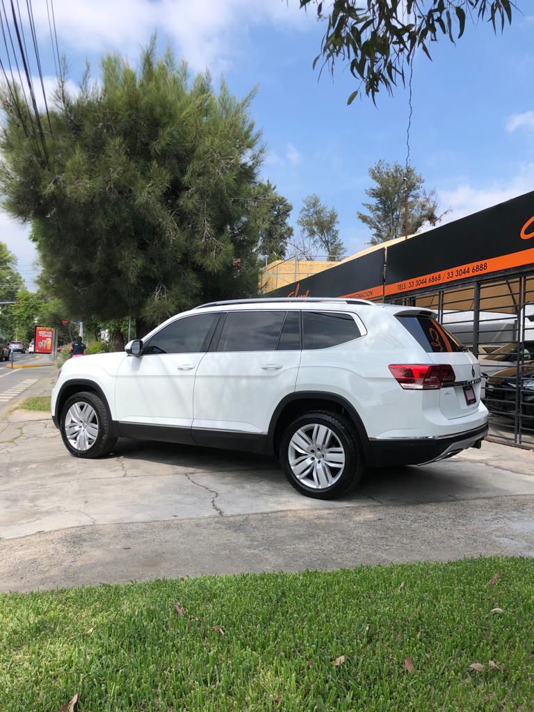 Volkswagen Teramont 2019 HIGH LINE Automático Blanco