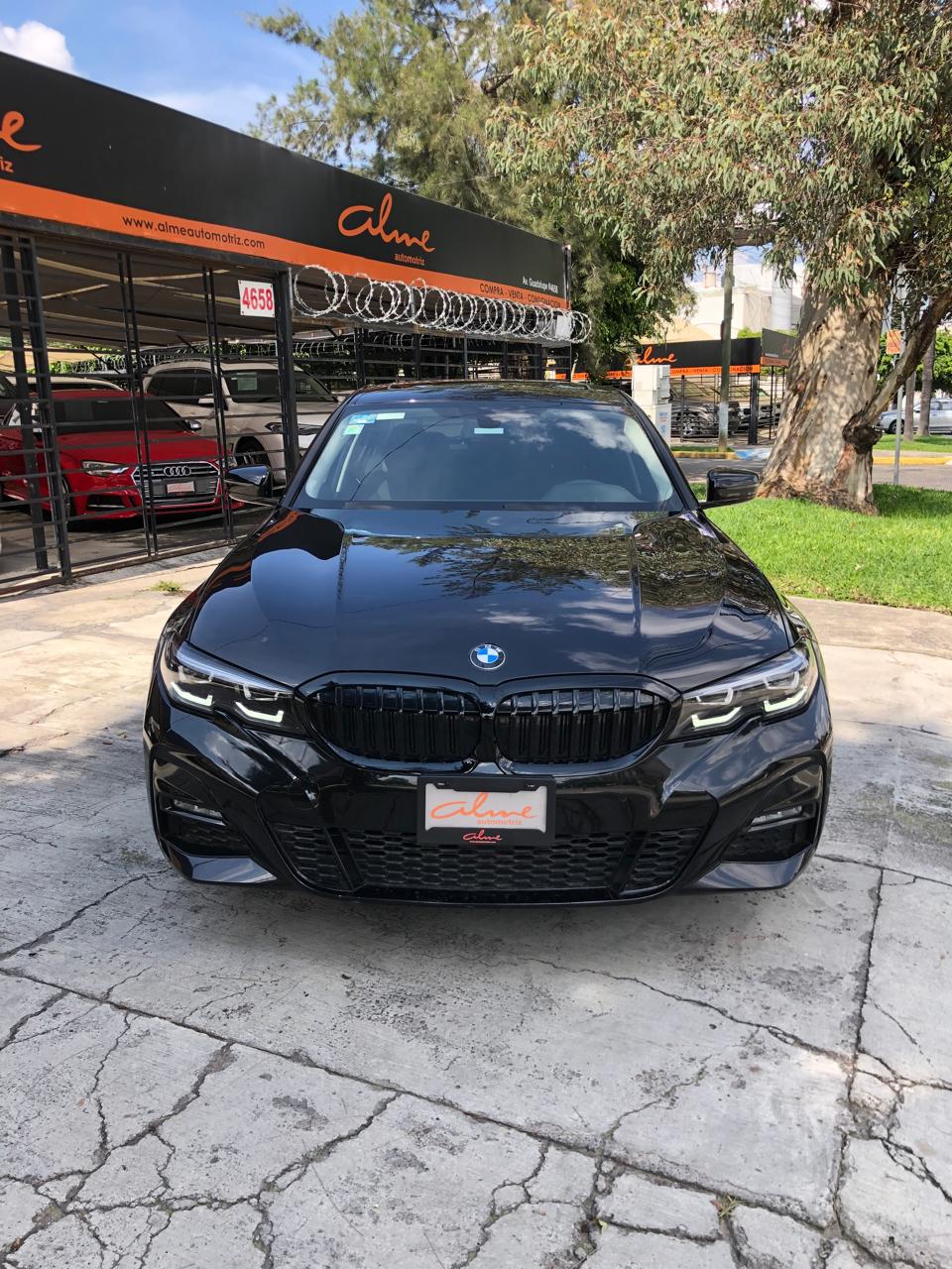 BMW Serie 3 2022 330i Automático Negro