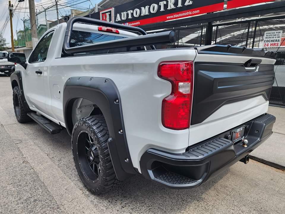 Chevrolet Silverado 2020 V6 4x2 Automático Blanco