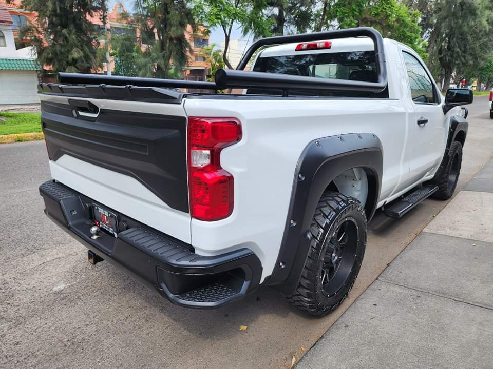 Chevrolet Silverado 2020 V6 4x2 Automático Blanco