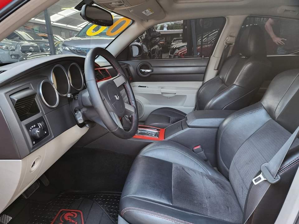 Dodge Charger 2006 RT Daytona Automático Rojo