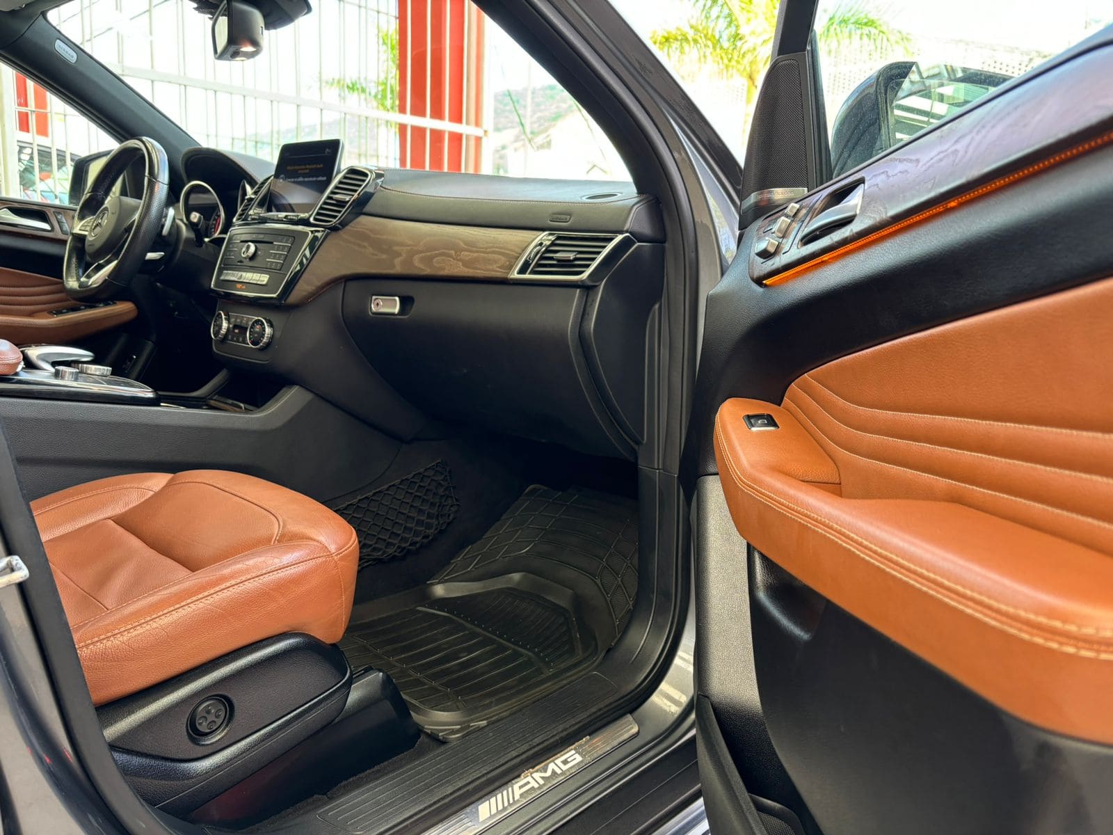 Mercedes-Benz Clase GLE 2019 43 Amg Automático Gris