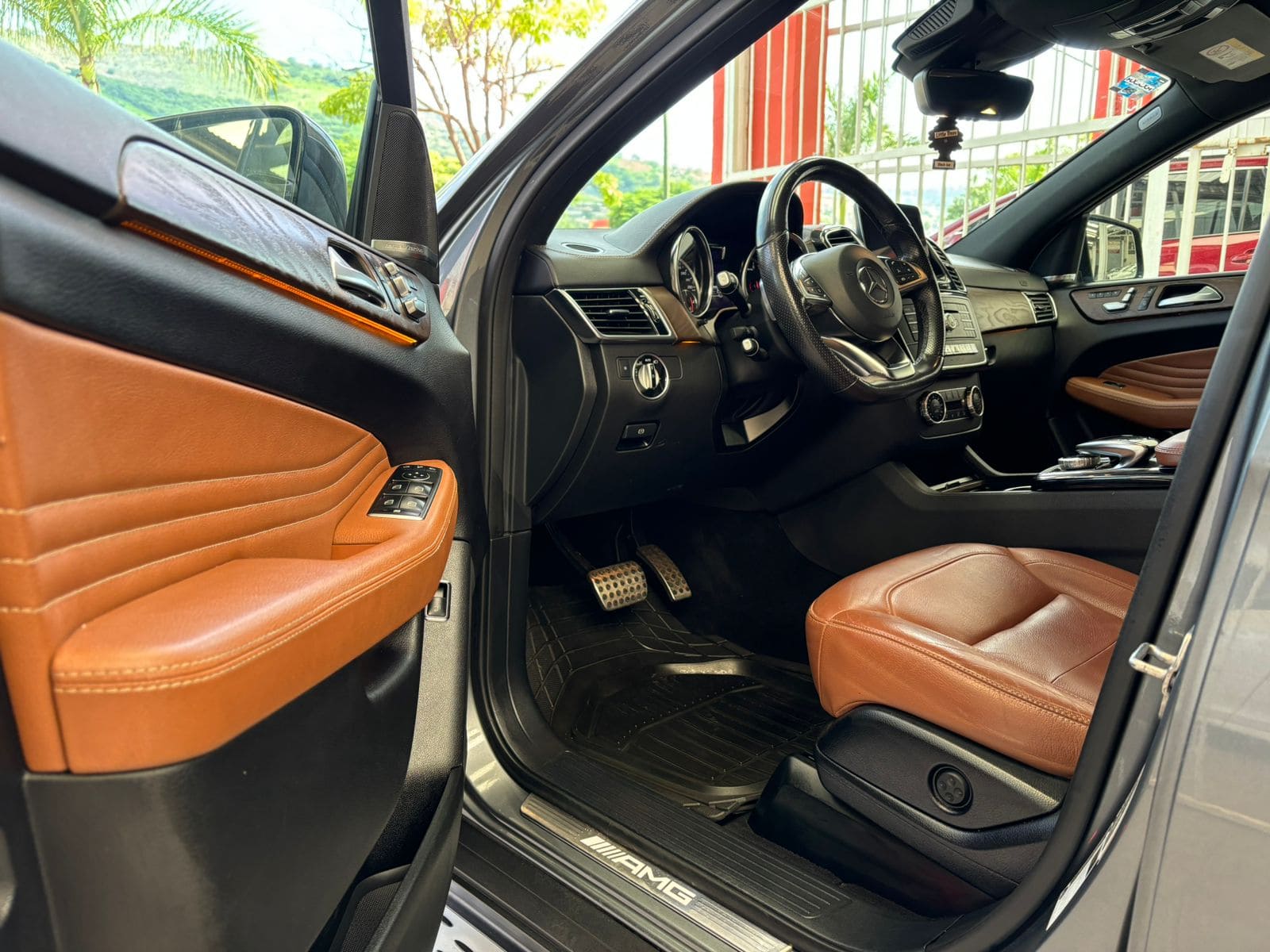 Mercedes-Benz Clase GLE 2019 43 Amg Automático Gris