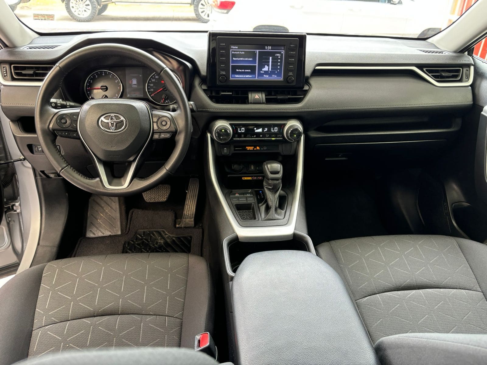 Toyota Rav4 2022 XLE Automático Plata