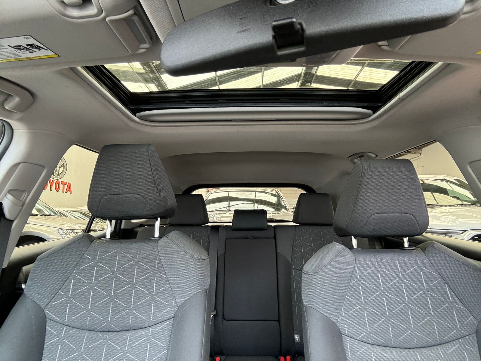 Toyota Rav4 2022 XLE Automático Plata