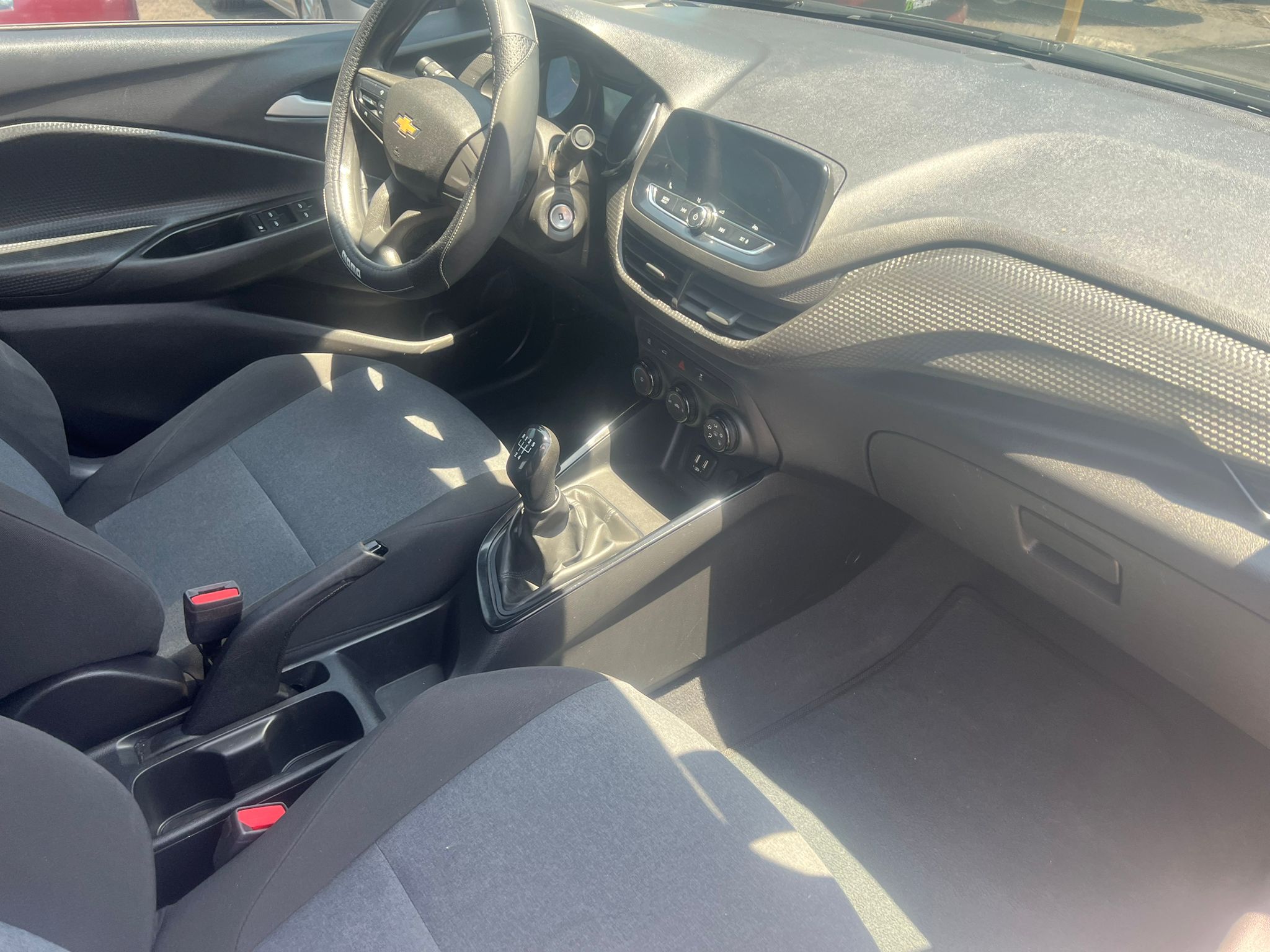 Chevrolet Onix 2021 LS Manual Negro