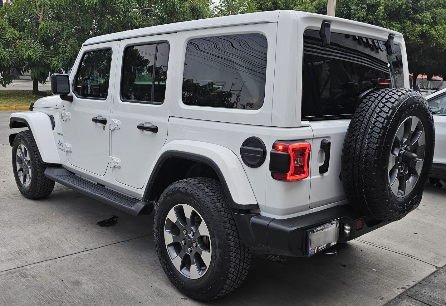 Jeep Wrangler 2022 Sahara Automático Blanco