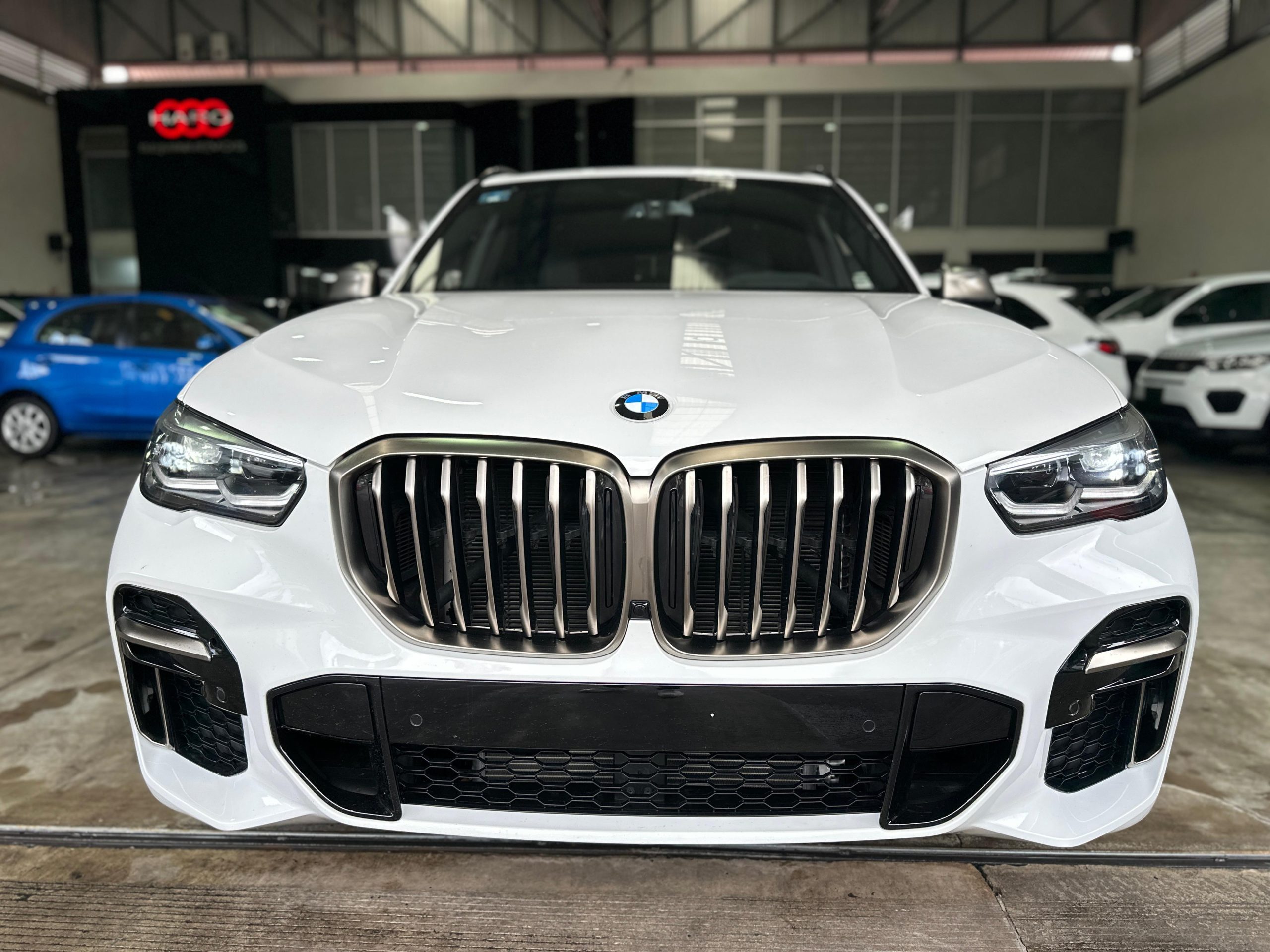 BMW X5 2023 X5 M 50I Automático Blanco