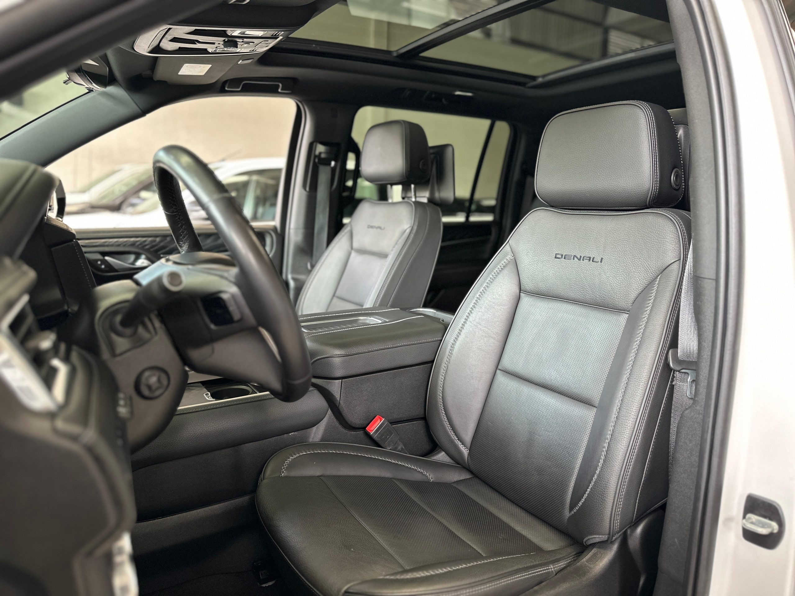 GMC Yukon 2023 DENALI XL Automático Blanco