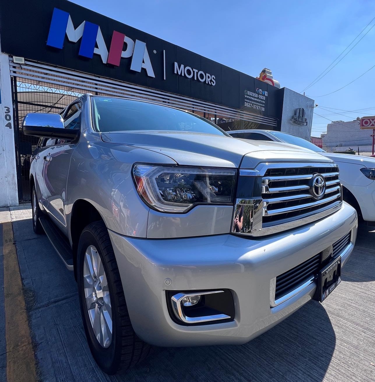 Toyota Sequoia 2021 Platinium Automático Gris