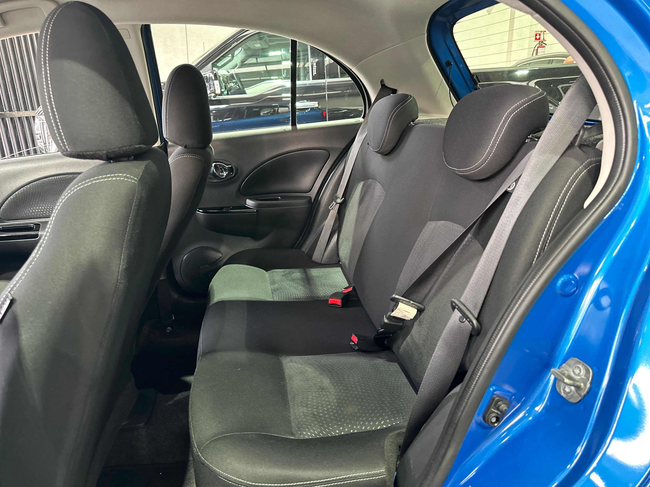 Nissan March 2023 ADVANCE. AUT Azul