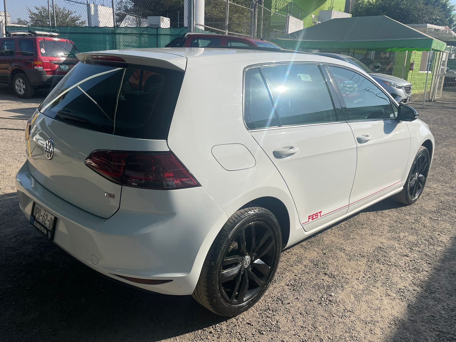 Volkswagen Golf 2017 FEST Automático Blanco