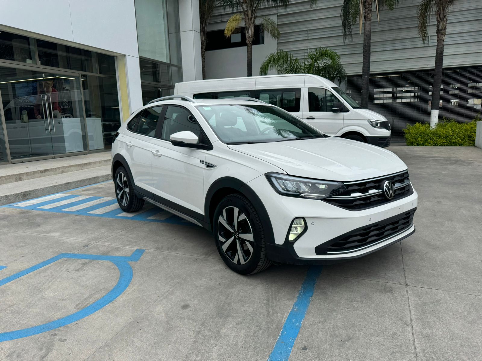 Volkswagen Nivus 2024 Highline Automático Blanco