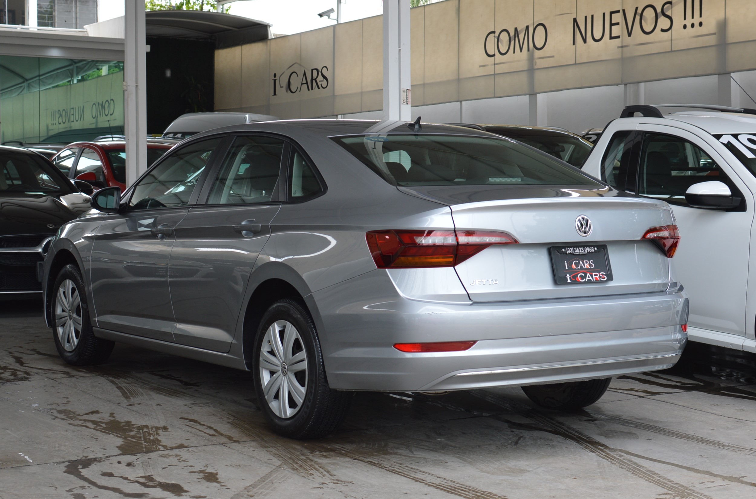 Volkswagen Jetta 2019 Trendline Automático Plata