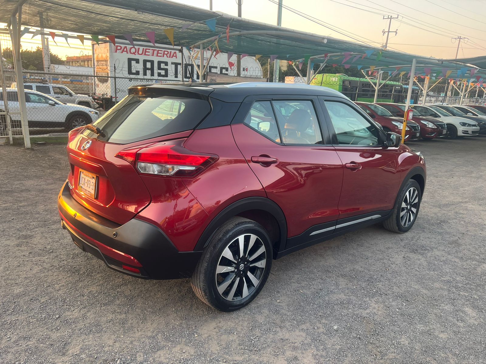 Nissan Kicks 2020 EXCLUSIVE Automático Rojo