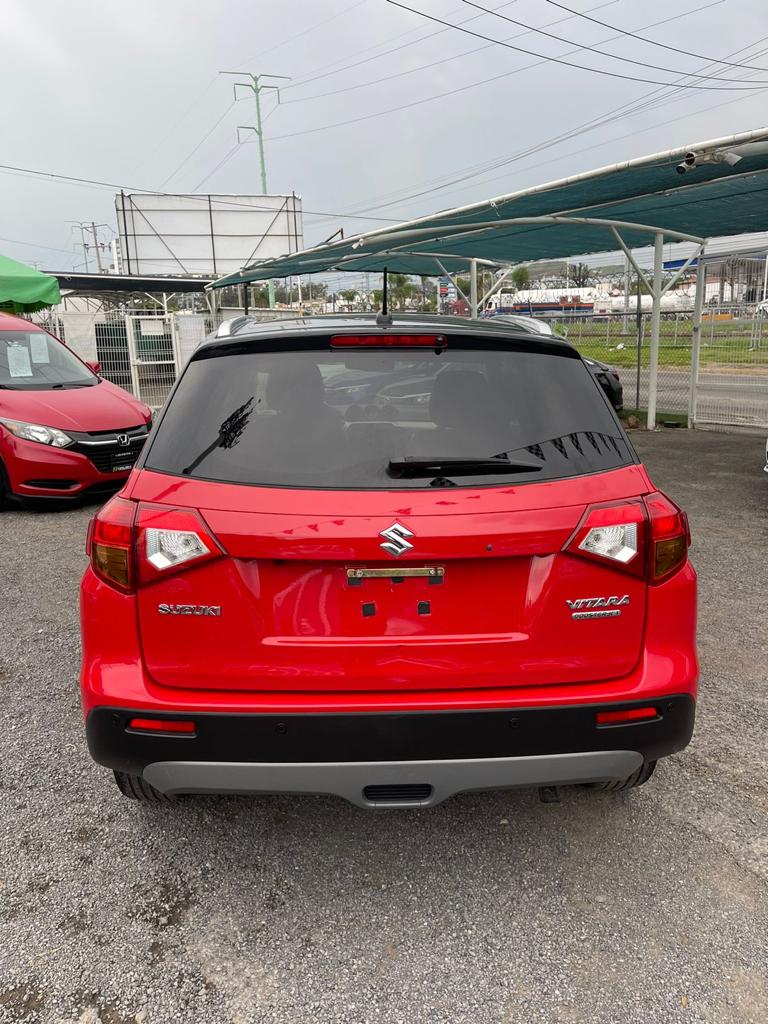 Suzuki Vitara 2018 BOOSTERJET Manual Rojo