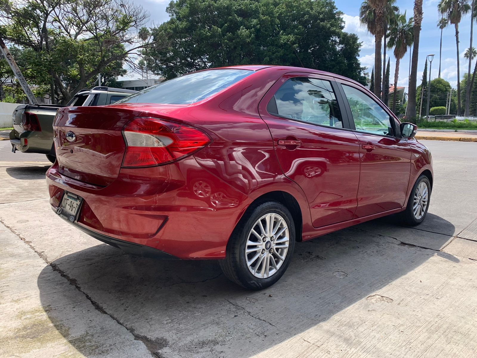 Ford Figo 2020 TITANIUM Automático Rojo
