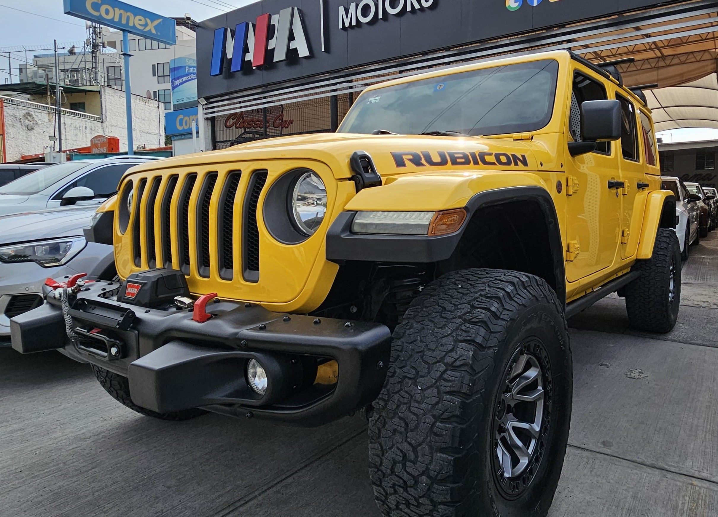 Jeep Rubicon 2018 Wrangler Unlimited Automático Amarillo