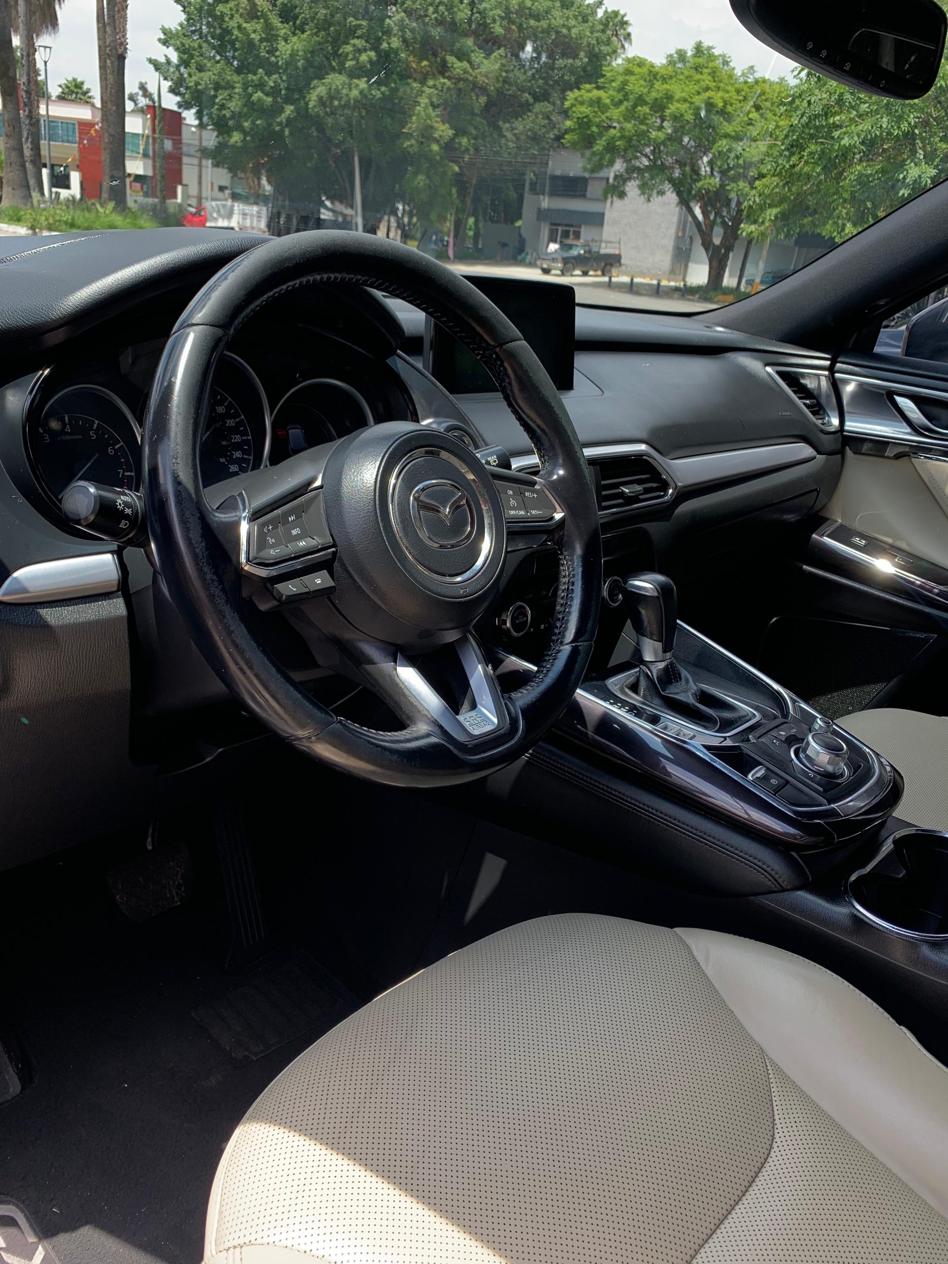 Mazda CX-9 2018 Touring Automático Gris