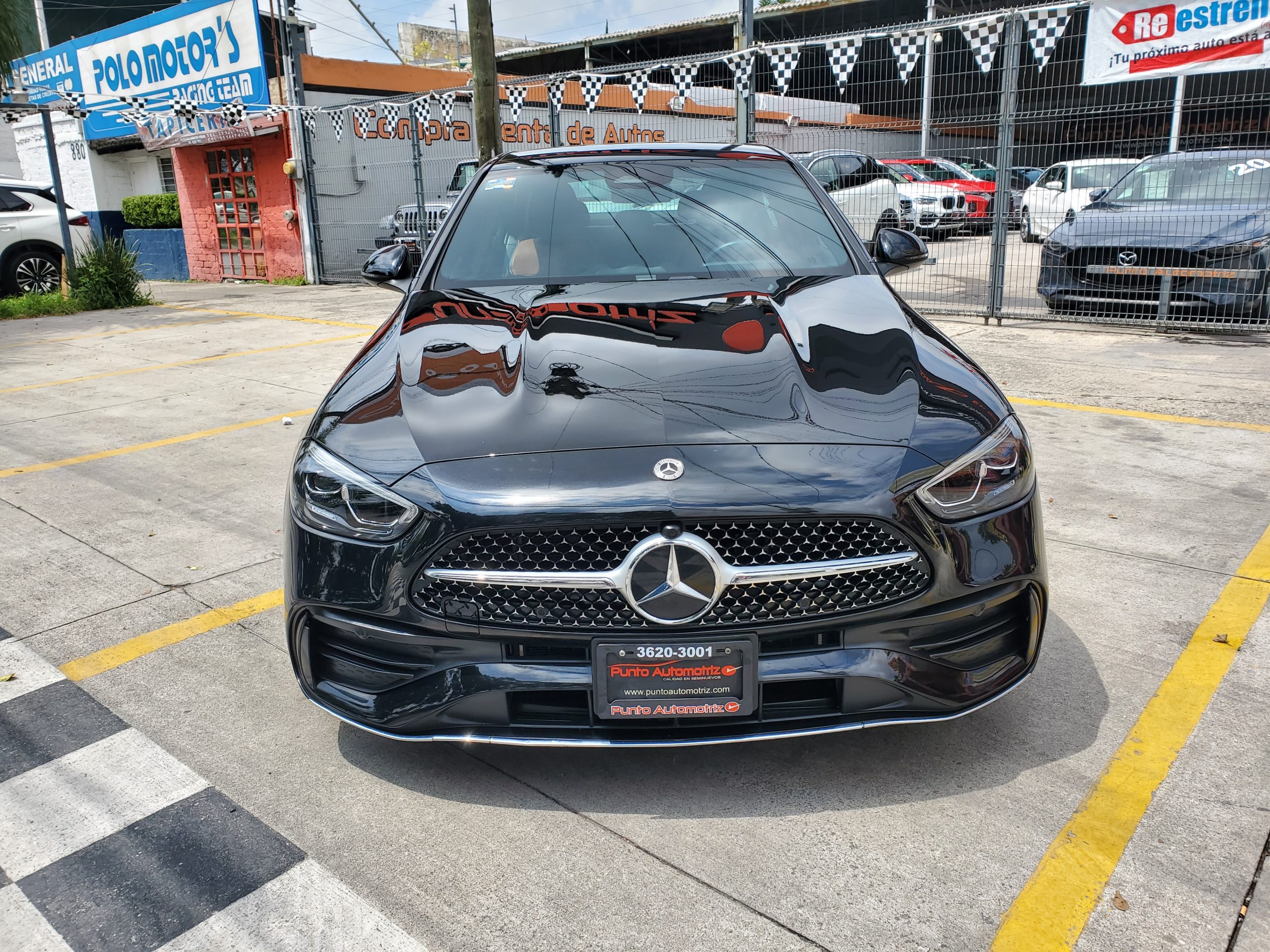 Mercedes-Benz Clase C 2022 Sport Automático Negro