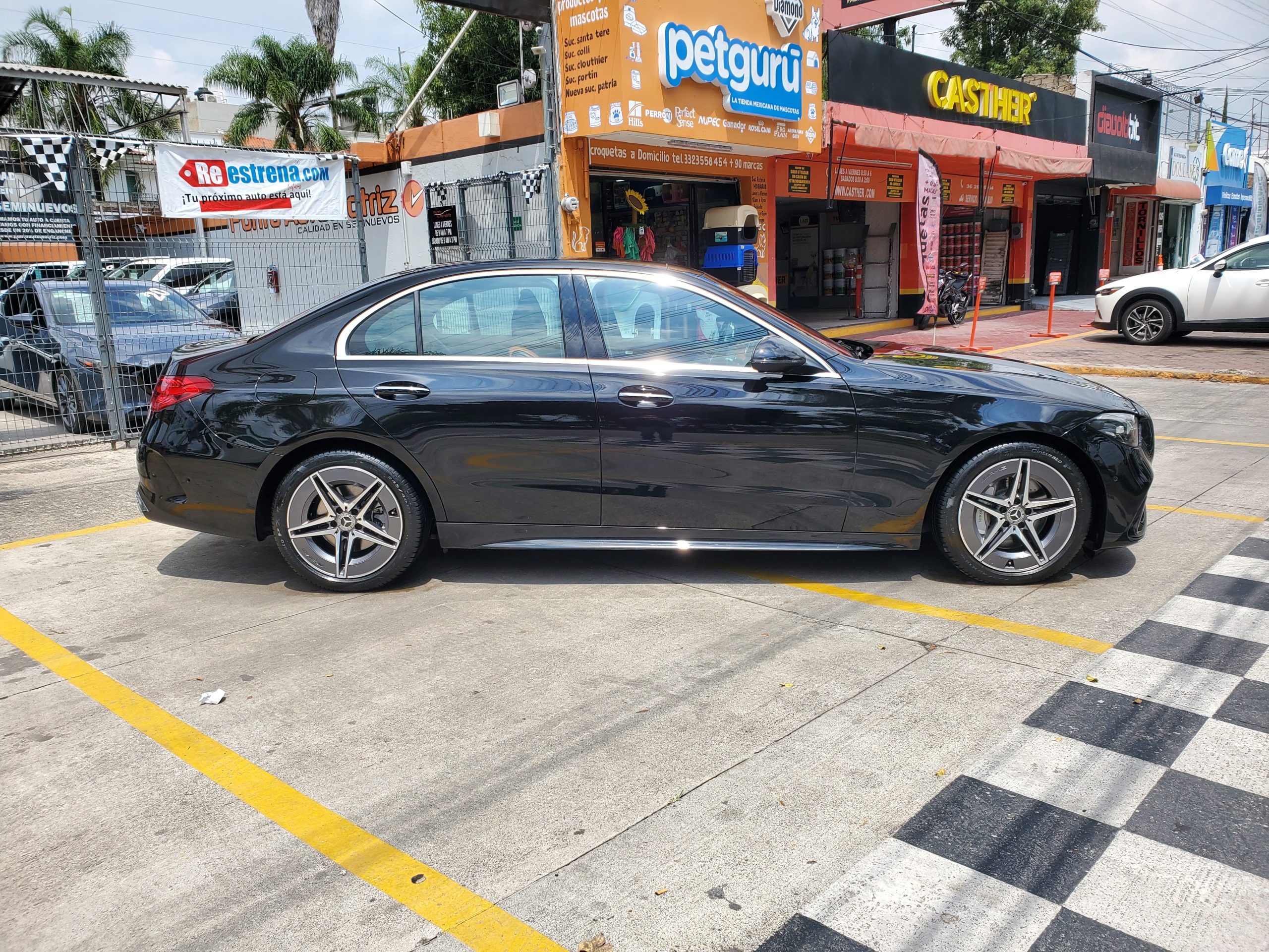 Mercedes-Benz Clase C 2022 Sport Automático Negro